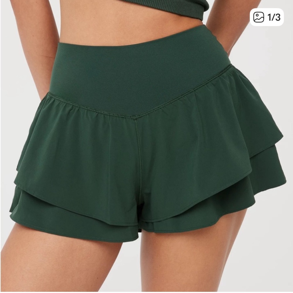 Aerie Offline Real Me Flirty Shorts/Skort Green Women’s Size Small